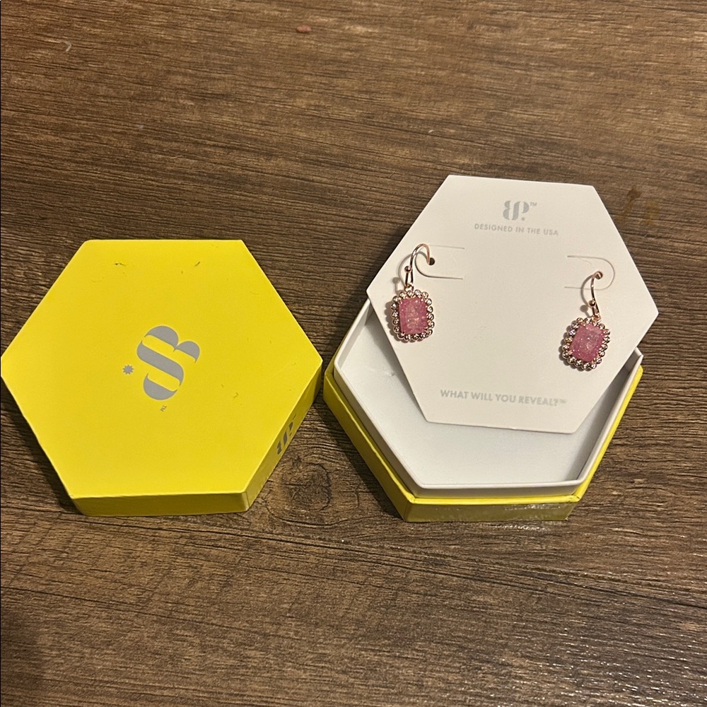 Chic Pink Stone Drop Earrings